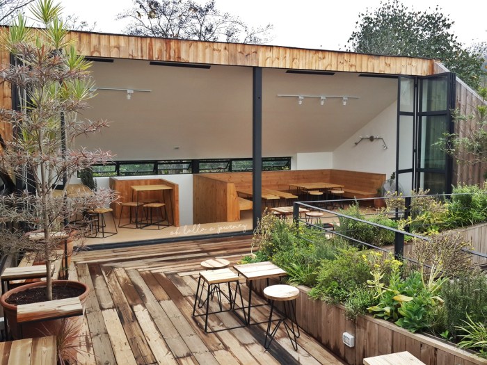 The Birders Lodge cafe_026